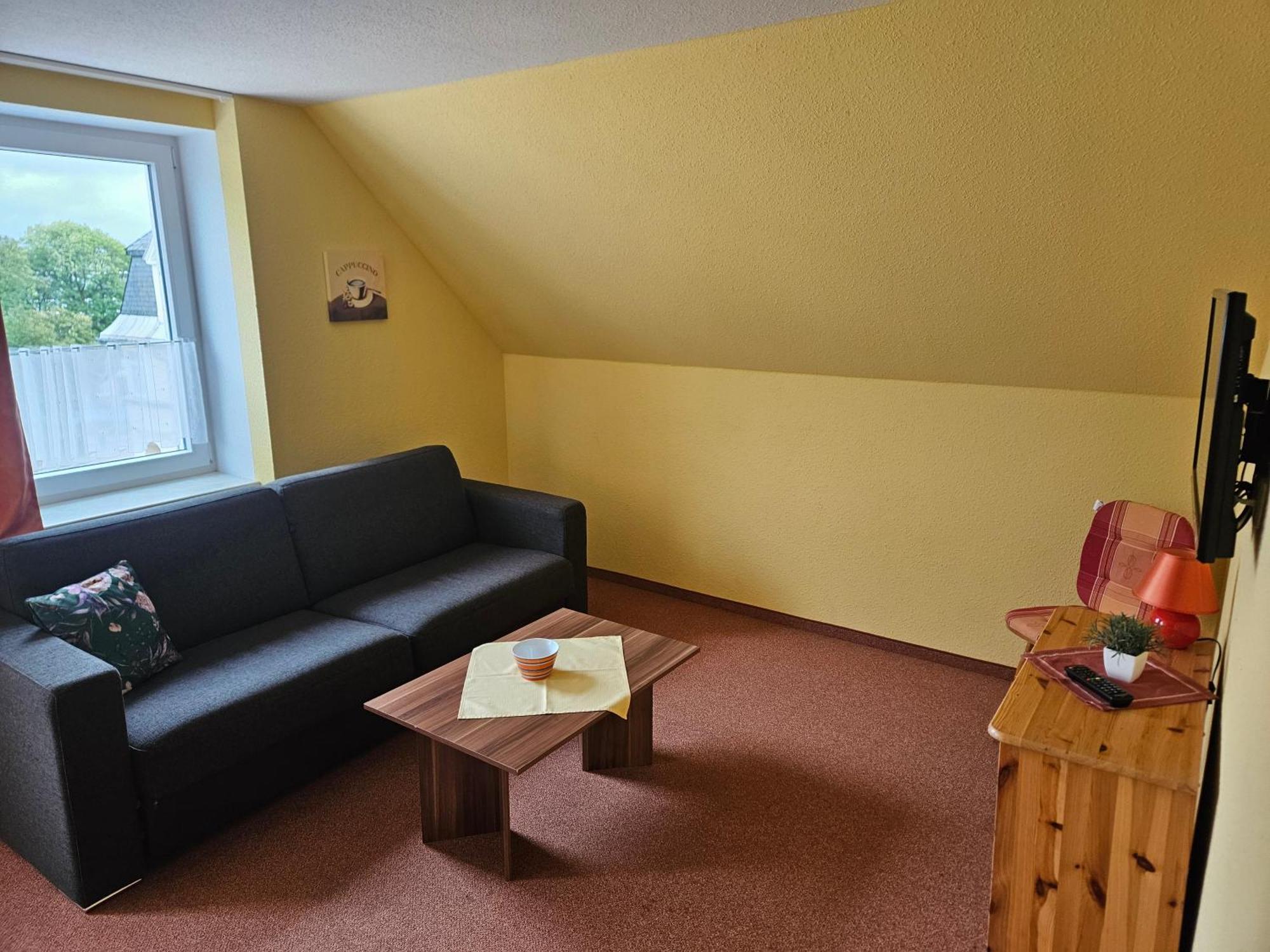 Cafe Koenig Hotel Oberwiesenthal Room photo